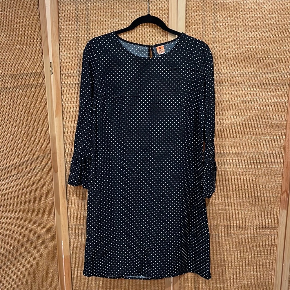 Old Navy black and white polka dot dress- size medium